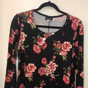 Discreet Woman’s Dress (XL)